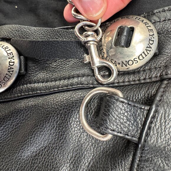 Harley-Davidson Men's Genuine Leather Black Biker Leather VTG Conghos Vest - M - Picture 6 of 10